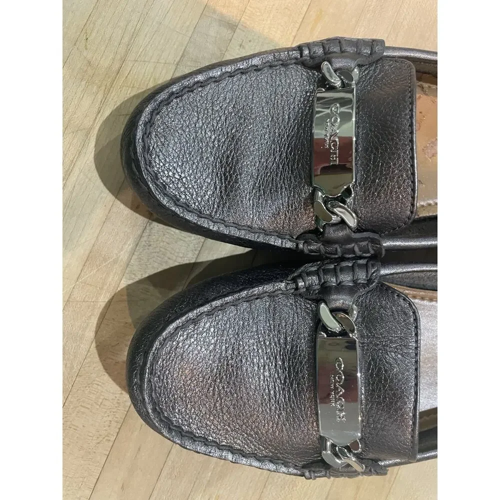 Coach “Olive” Leather Driving Loafers 7.5 Pewter Pebbled Leather Slip On Flats